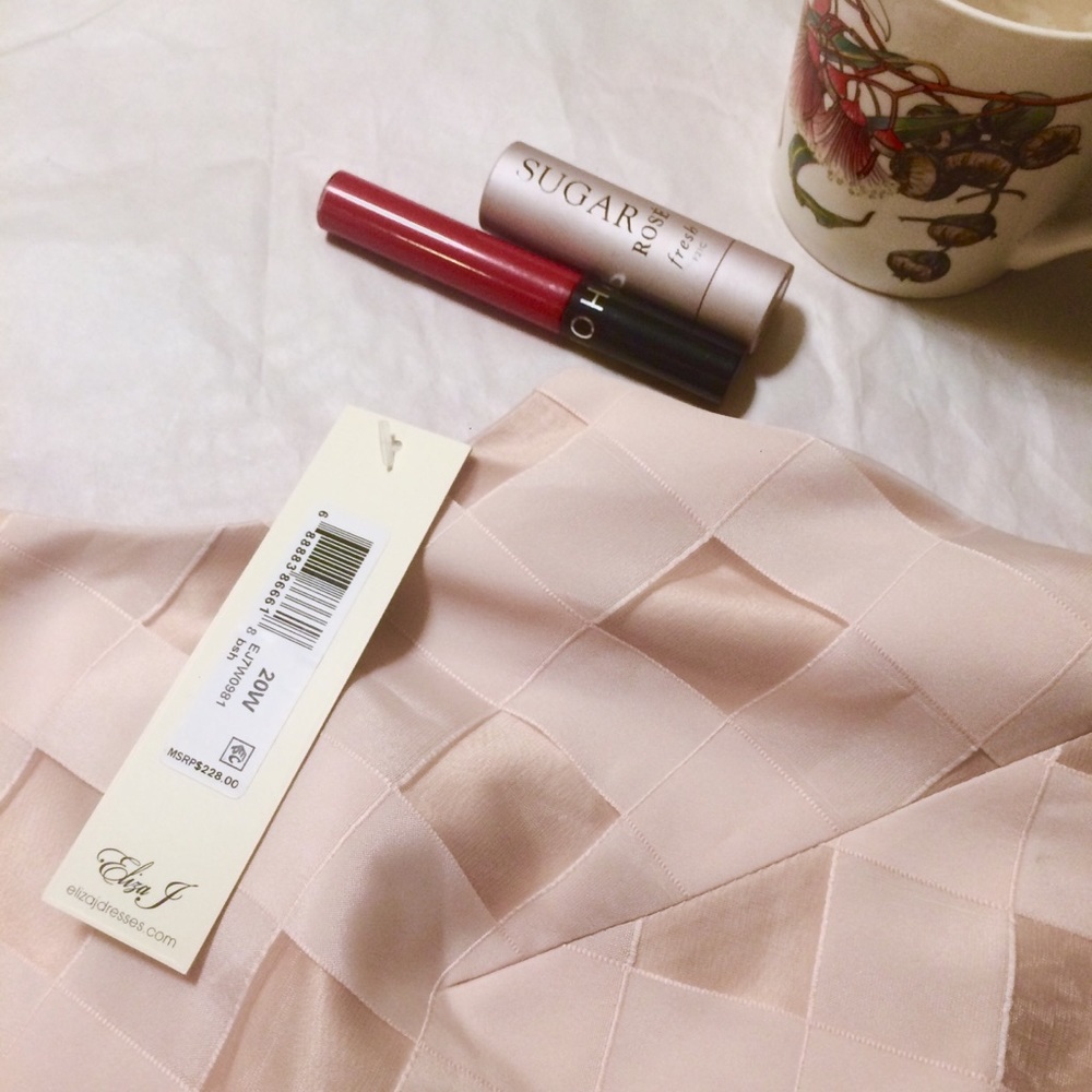 blush top - Picture 7 of 7